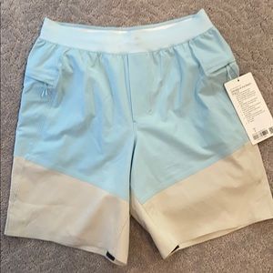 Lululemon Men’s Namaste at the Beach Shirt 8”